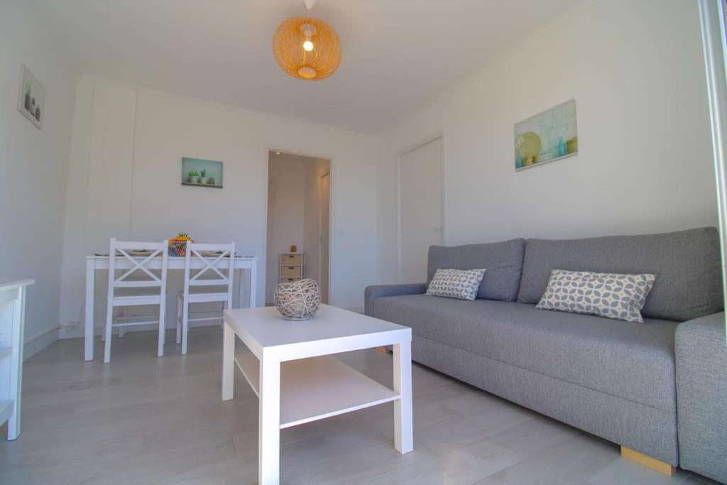 Le Republique By Apirent #Balcon #Climatisation #Parking Apartment Кан Екстериор снимка