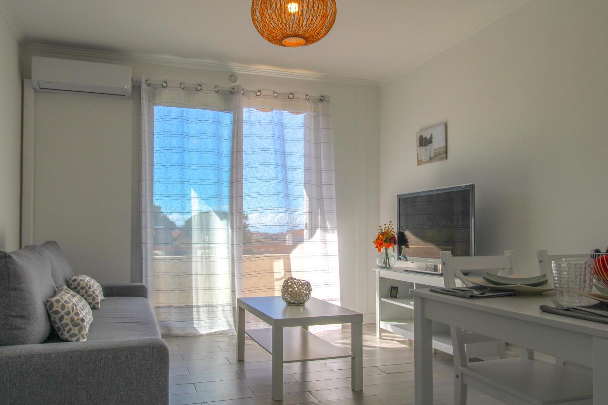 Le Republique By Apirent #Balcon #Climatisation #Parking Apartment Кан Екстериор снимка
