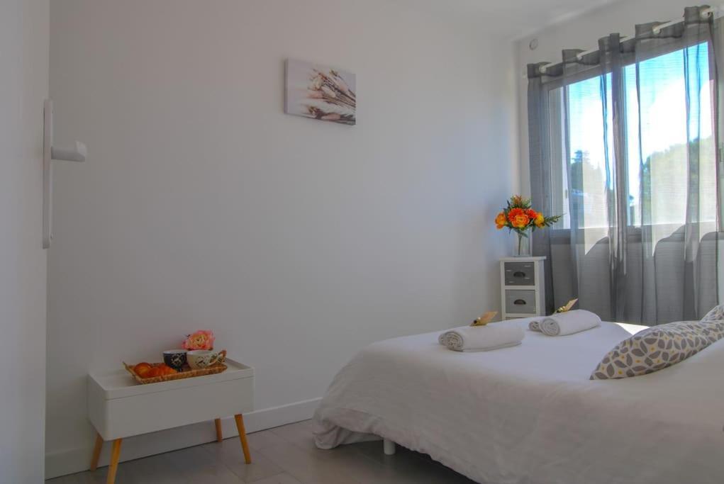 Le Republique By Apirent #Balcon #Climatisation #Parking Apartment Кан Екстериор снимка
