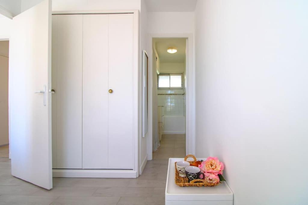 Le Republique By Apirent #Balcon #Climatisation #Parking Apartment Кан Екстериор снимка
