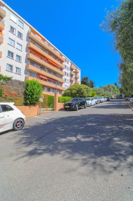 Le Republique By Apirent #Balcon #Climatisation #Parking Apartment Кан Екстериор снимка